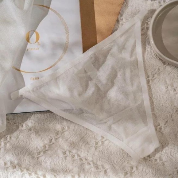 WHITE & gold embroidered panty - Picture 8 of 8